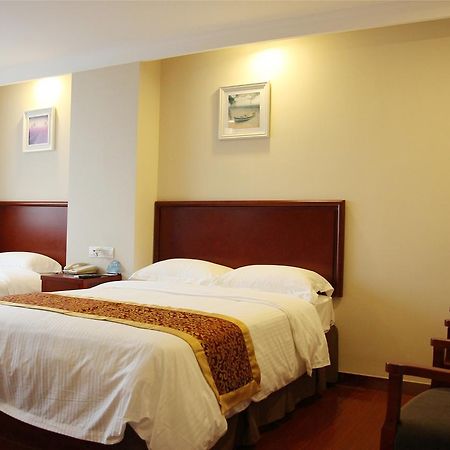 Greentree Inn Guizhou Guiyang Xiaoshizi Business Hotel Guiyang (Guizhou) Bagian luar foto