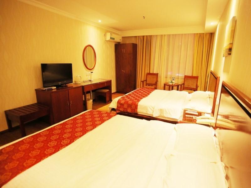 Greentree Inn Guizhou Guiyang Xiaoshizi Business Hotel Guiyang (Guizhou) Bagian luar foto