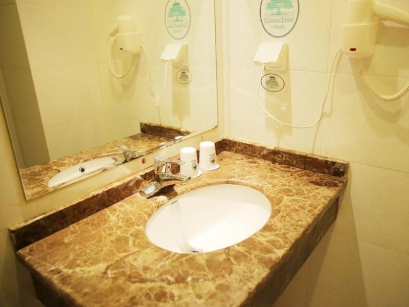 Greentree Inn Guizhou Guiyang Xiaoshizi Business Hotel Guiyang (Guizhou) Bagian luar foto