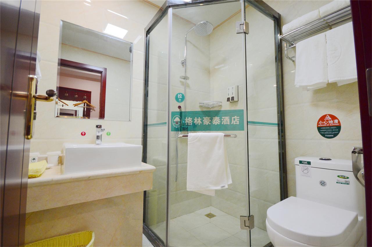 Greentree Inn Guizhou Guiyang Xiaoshizi Business Hotel Guiyang (Guizhou) Bagian luar foto