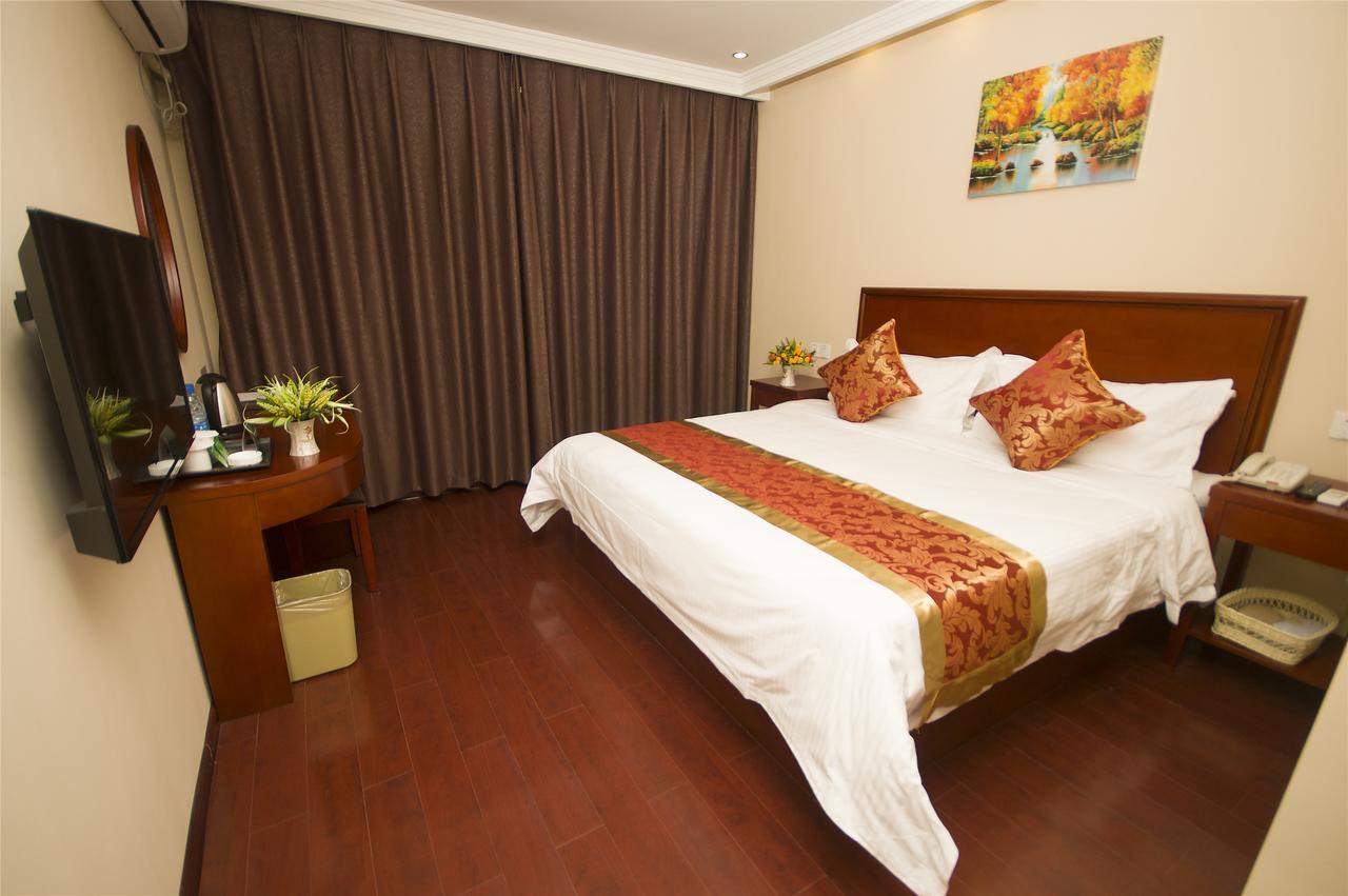 Greentree Inn Guizhou Guiyang Xiaoshizi Business Hotel Guiyang (Guizhou) Bagian luar foto