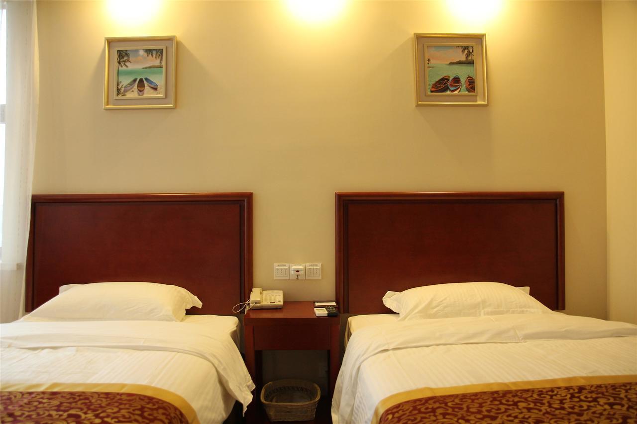 Greentree Inn Guizhou Guiyang Xiaoshizi Business Hotel Guiyang (Guizhou) Bagian luar foto